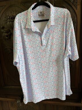 Elliott moisture, wicking size large Oakhurst golf shirt